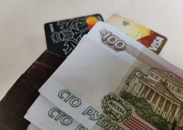 Пенсионерка «подарила» мошенникам почти 4 миллиона рублей, отложенных на квартиру