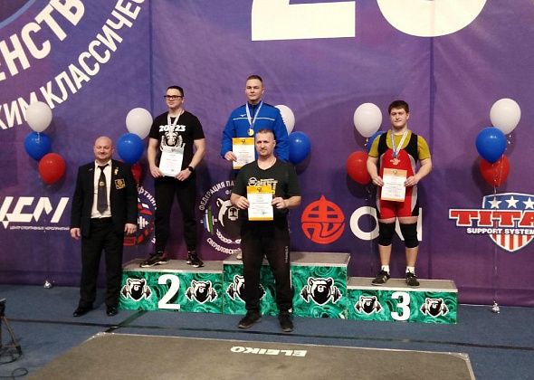 Карпинский тяжелоатлет занял призовое место на Чемпионате и Первенстве России по пауэрлифтингу